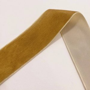 סרט קטיפה זהב כהה - 4-סמ