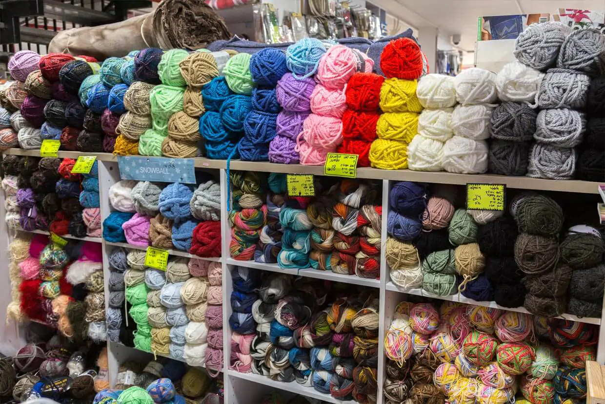 קרן אביזרי סריגה וחוטי צמר בנתניה