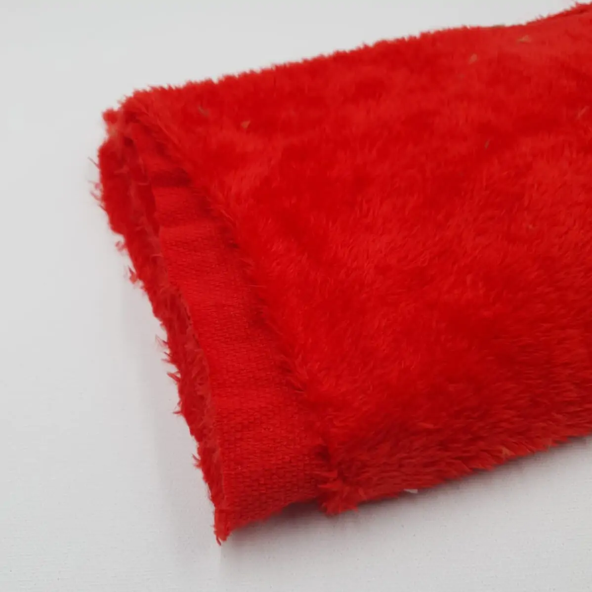 בד פרווה דמוי כבש אדום