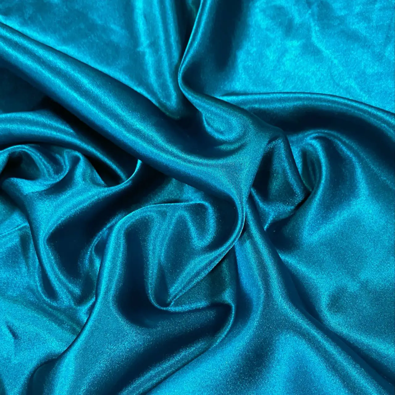 בד סאטן סילקי טורקיז כהה