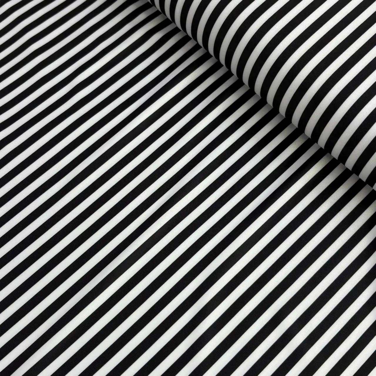 בד לייקרה פס צר שחור לבן