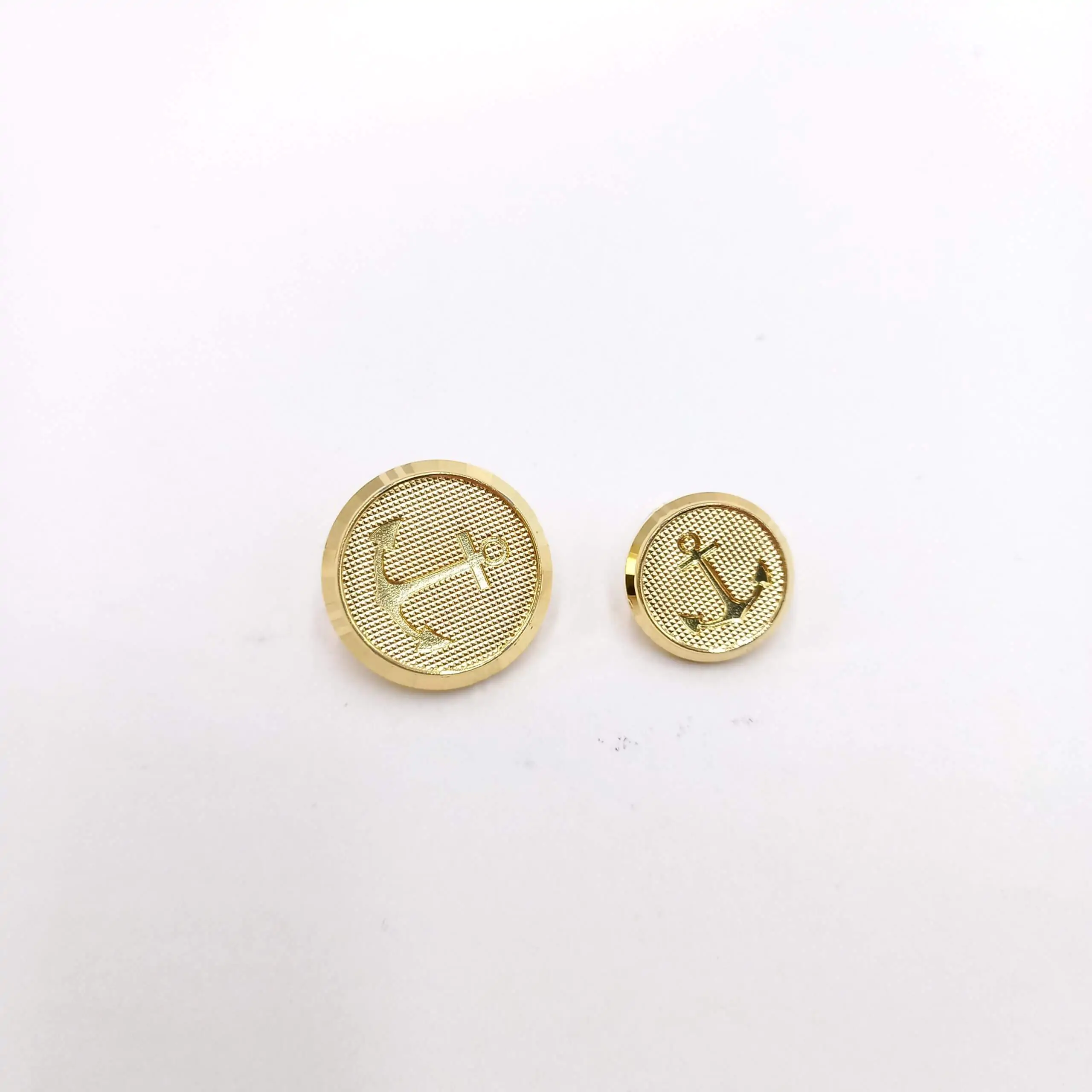 כפתור עוגן זהב מחוספס