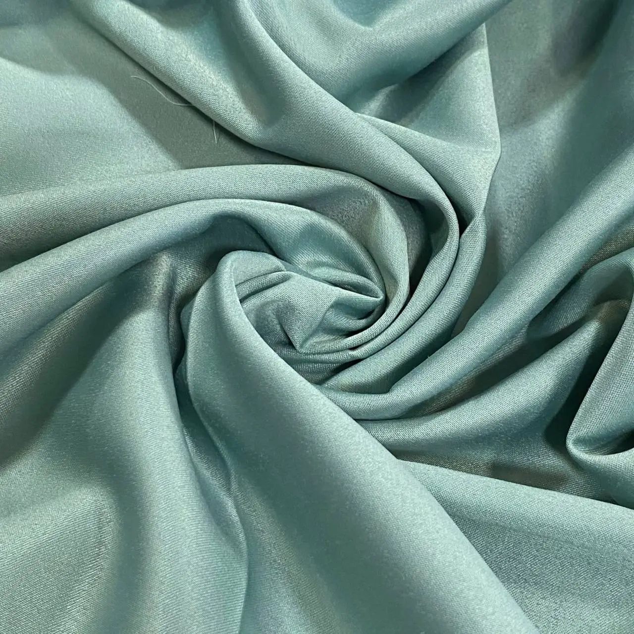 ⁦בד סאטן פודנש טורקיז אקווה⁩ – תמונה ⁦2⁩