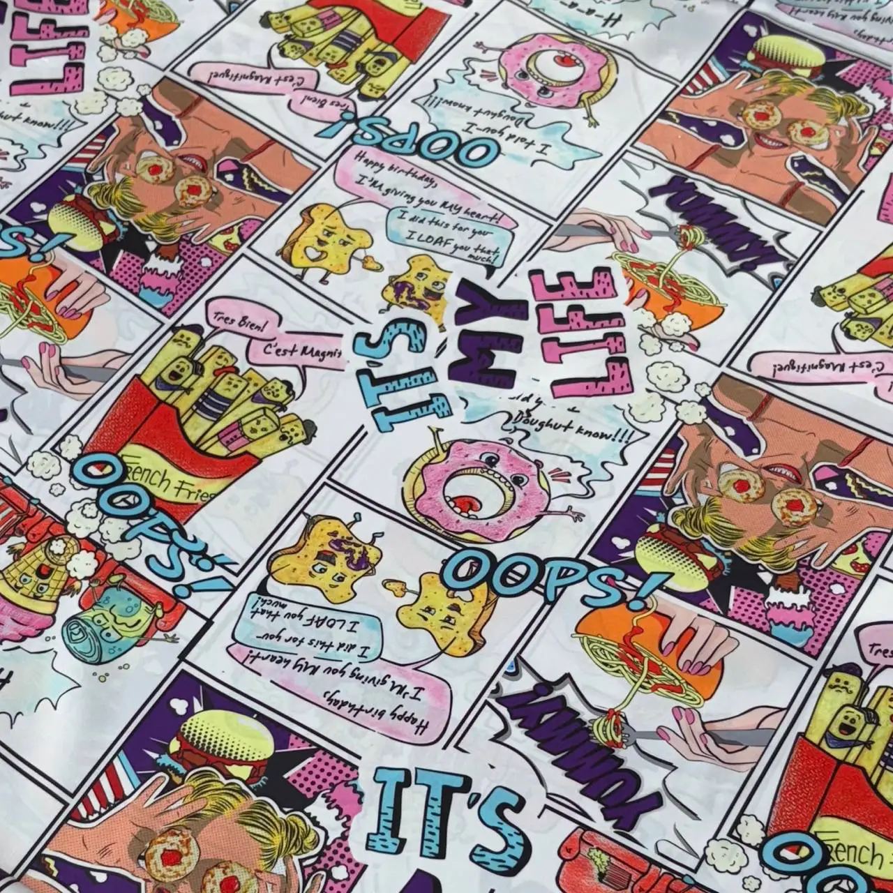 בד סאטן קומיקס אוכל