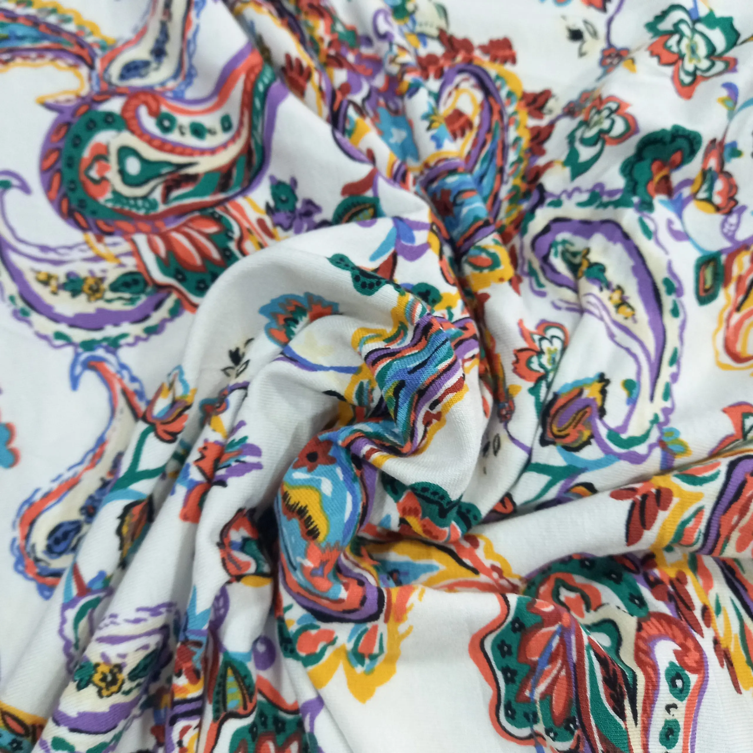 ⁦בד סימפוניה פייזלי פרחוני⁩ – תמונה ⁦2⁩