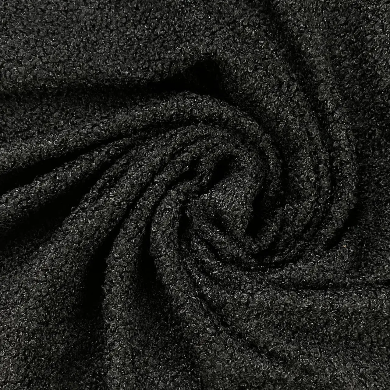 בד בוקלה שחור