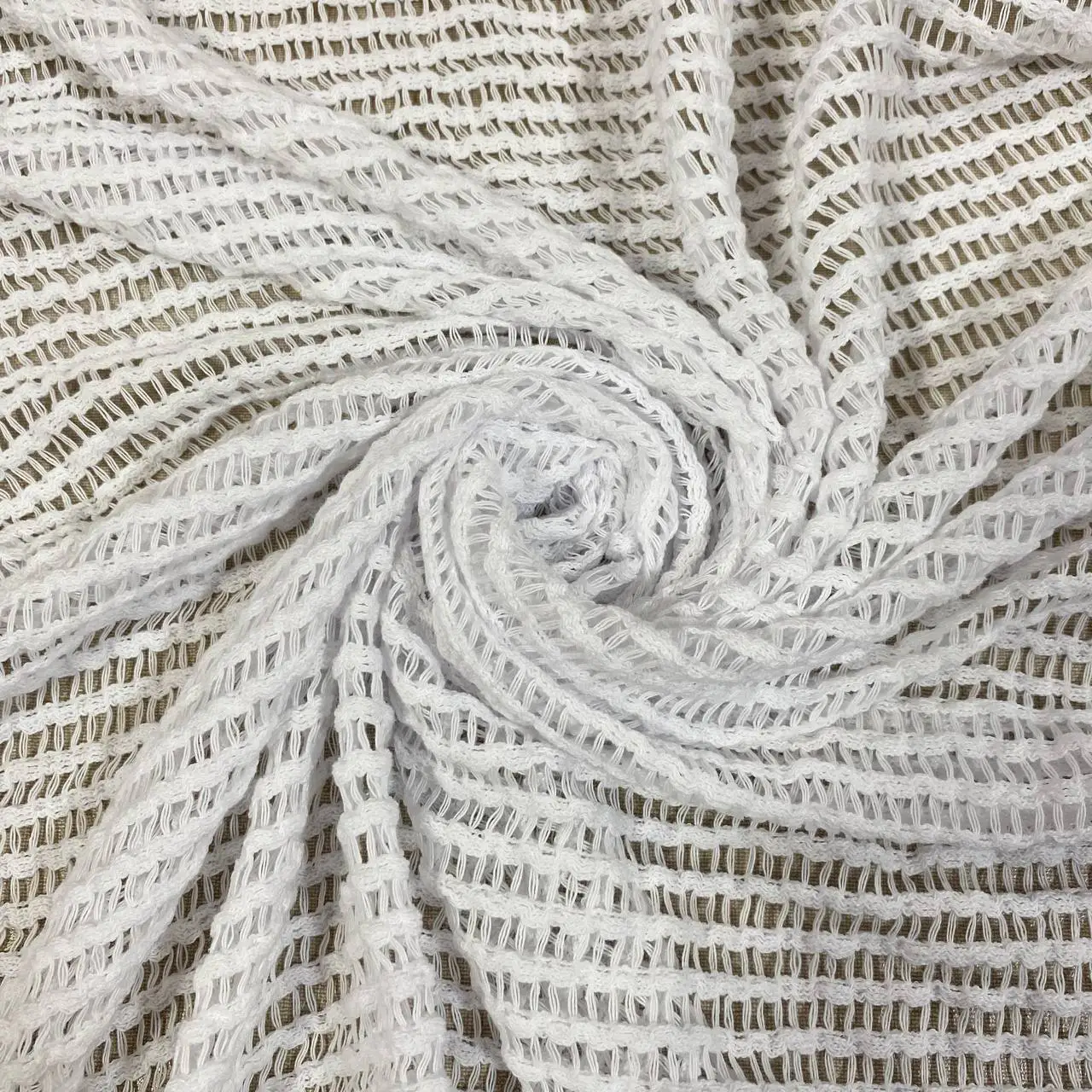 בד רשת חוף לבן