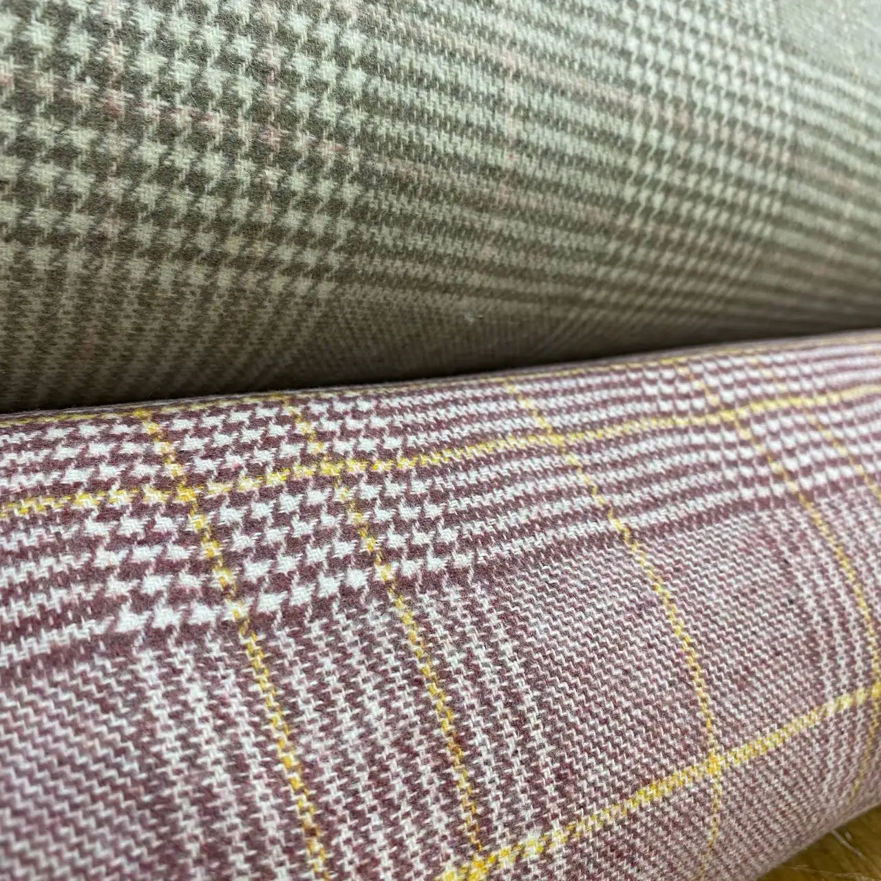 ⁦בד צמר דו צדדי משבצות ורוד צהוב⁩ – תמונה ⁦6⁩