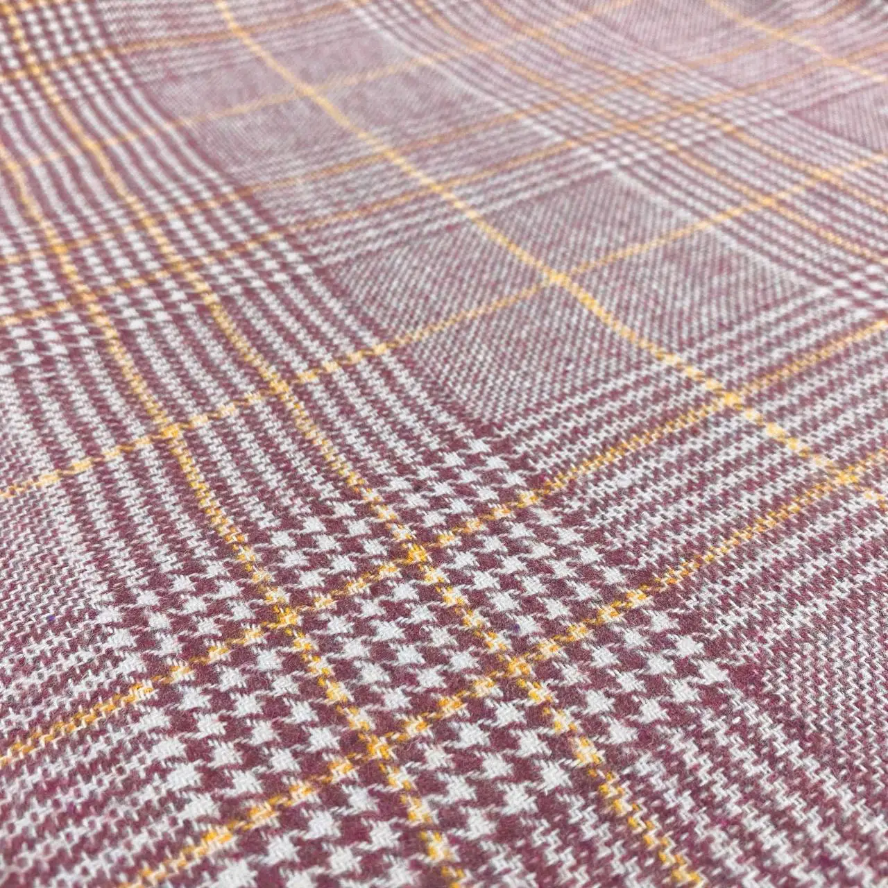 ⁦בד צמר דו צדדי משבצות ורוד צהוב⁩ – תמונה ⁦4⁩