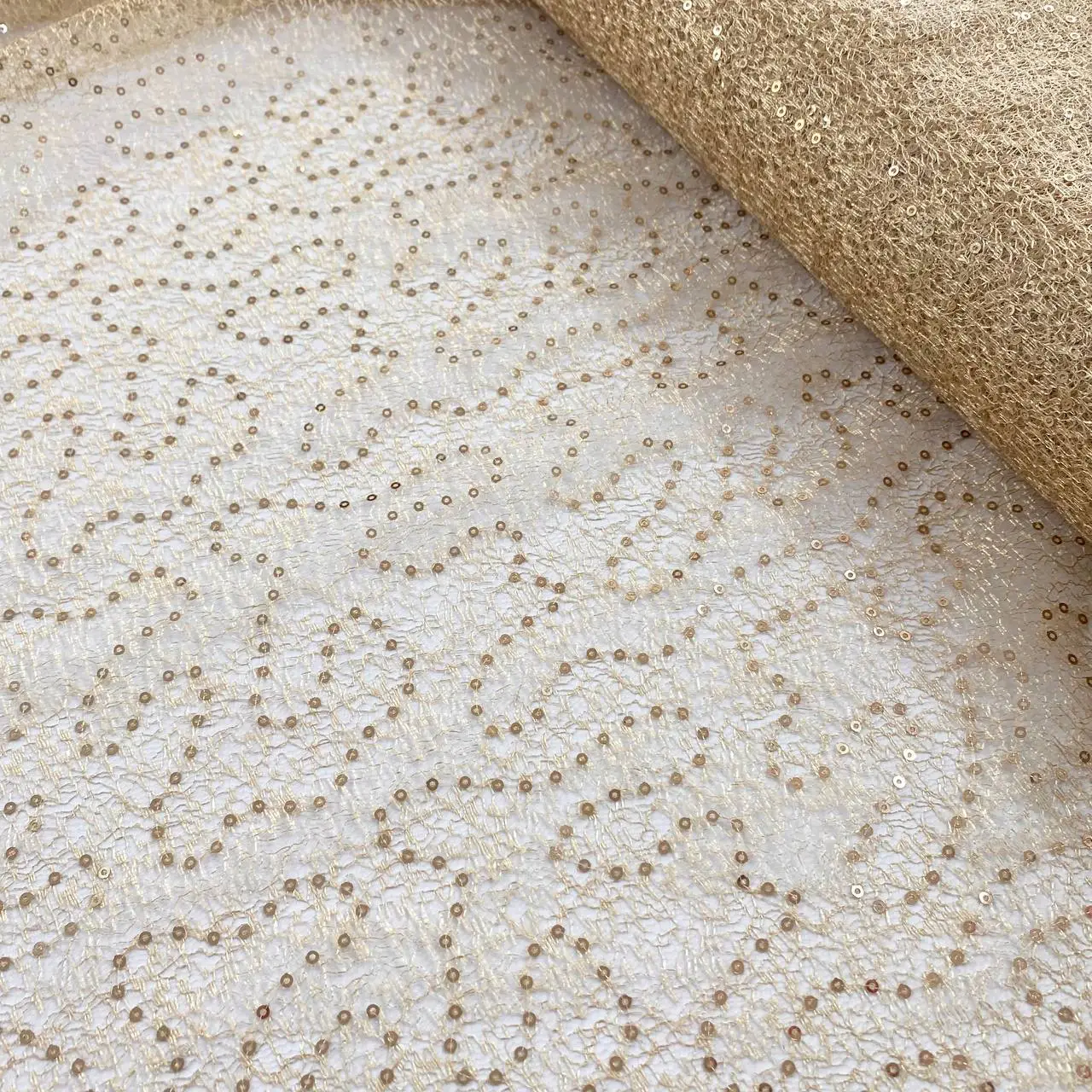 ⁦בד רשת קרושה דק פייט זהב⁩ – תמונה ⁦3⁩