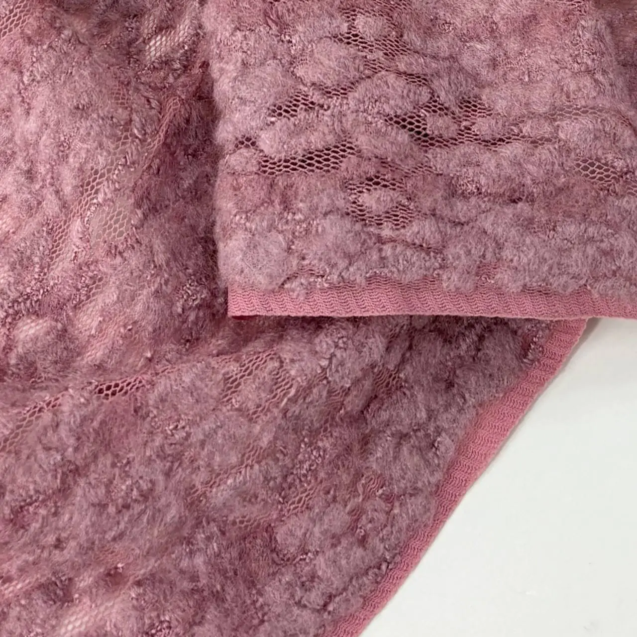 ⁦בד תחרה לייקרה פרחים ורוד עתיק⁩ – תמונה ⁦4⁩