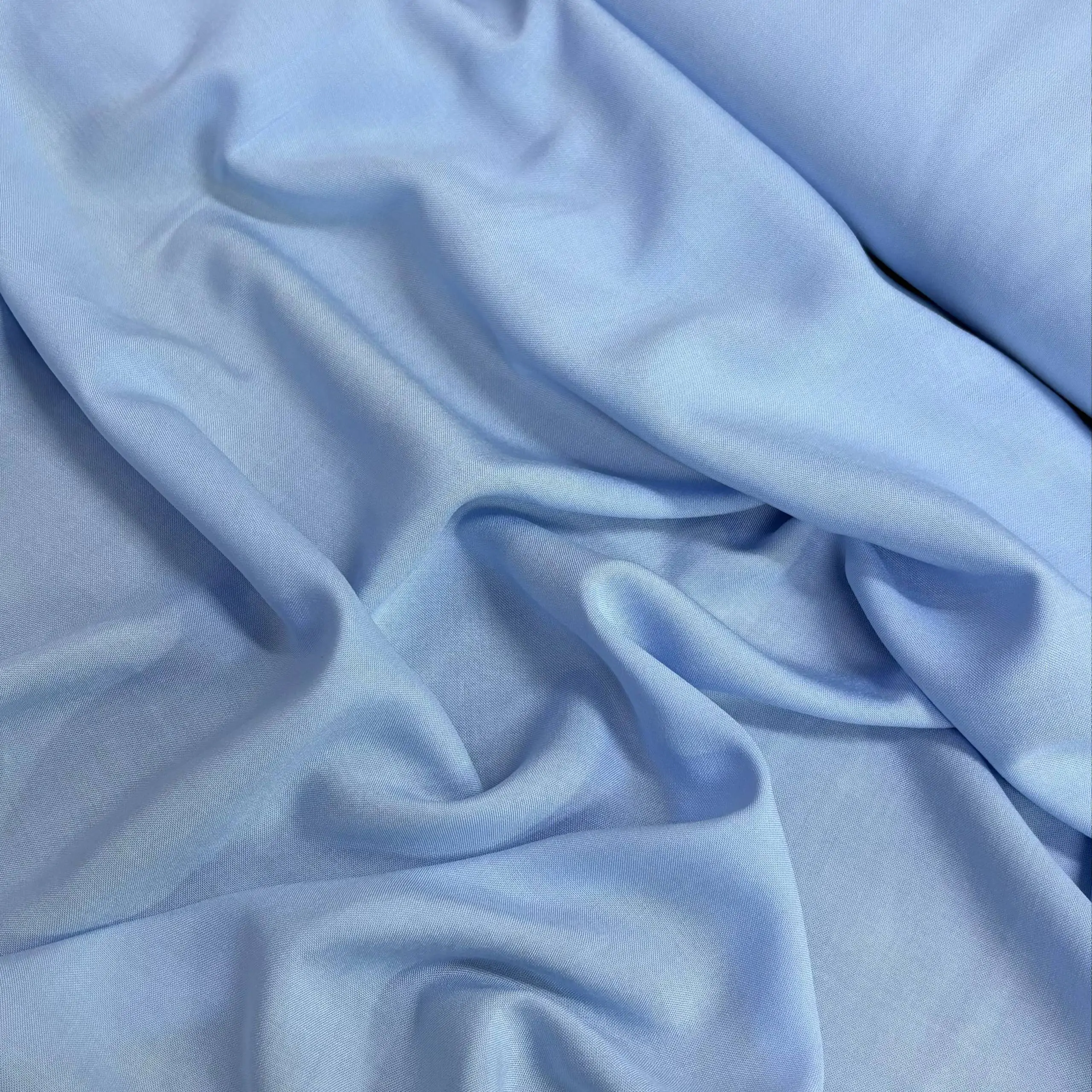 בד ויסקוזה תכלת חלק